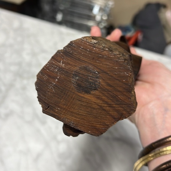 Vintage Wooden Pelican Statue - Picture 5 of 6